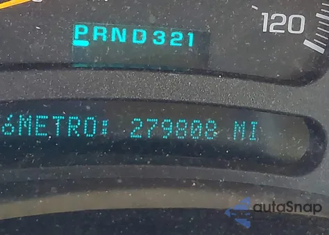 2004 Chevrolet Tahoe Z71 z USA, uszkodzony, nr VIN 1GNEK13Z84R259408